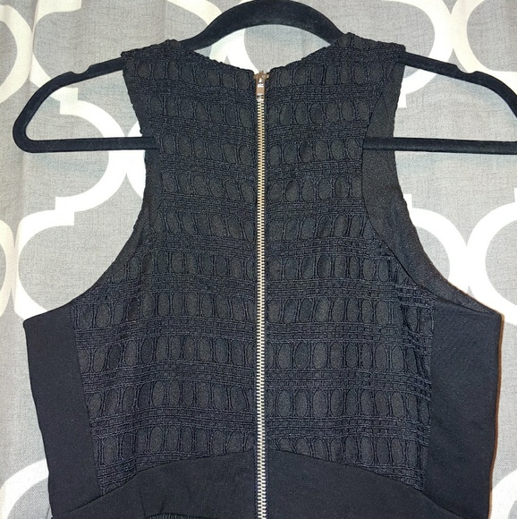 Adelyn Rea lace black dress - Picture 2 of 7